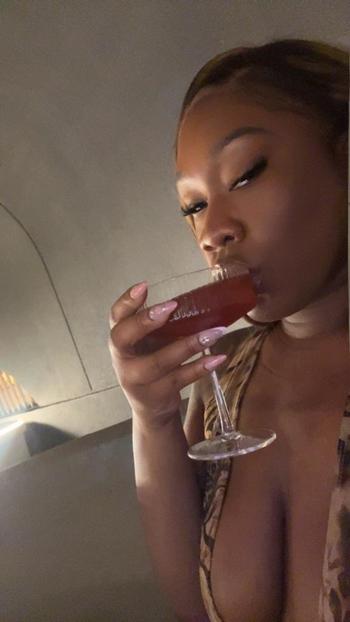 Bella, 29  female escort, Tuscaloosa